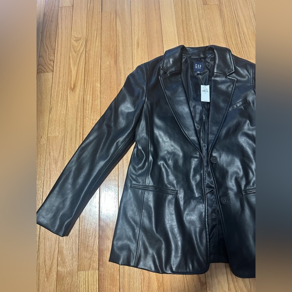 NWT GAP Women's Black Leather Jacket Size XS - Picture 2 of 8